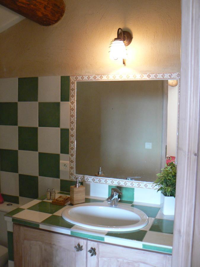 Lioux Chambres D'Hotes De La Verrerie المظهر الخارجي الصورة